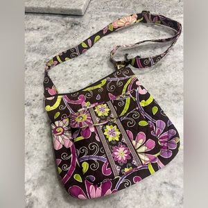 Vera Bradley cross body. Never used.